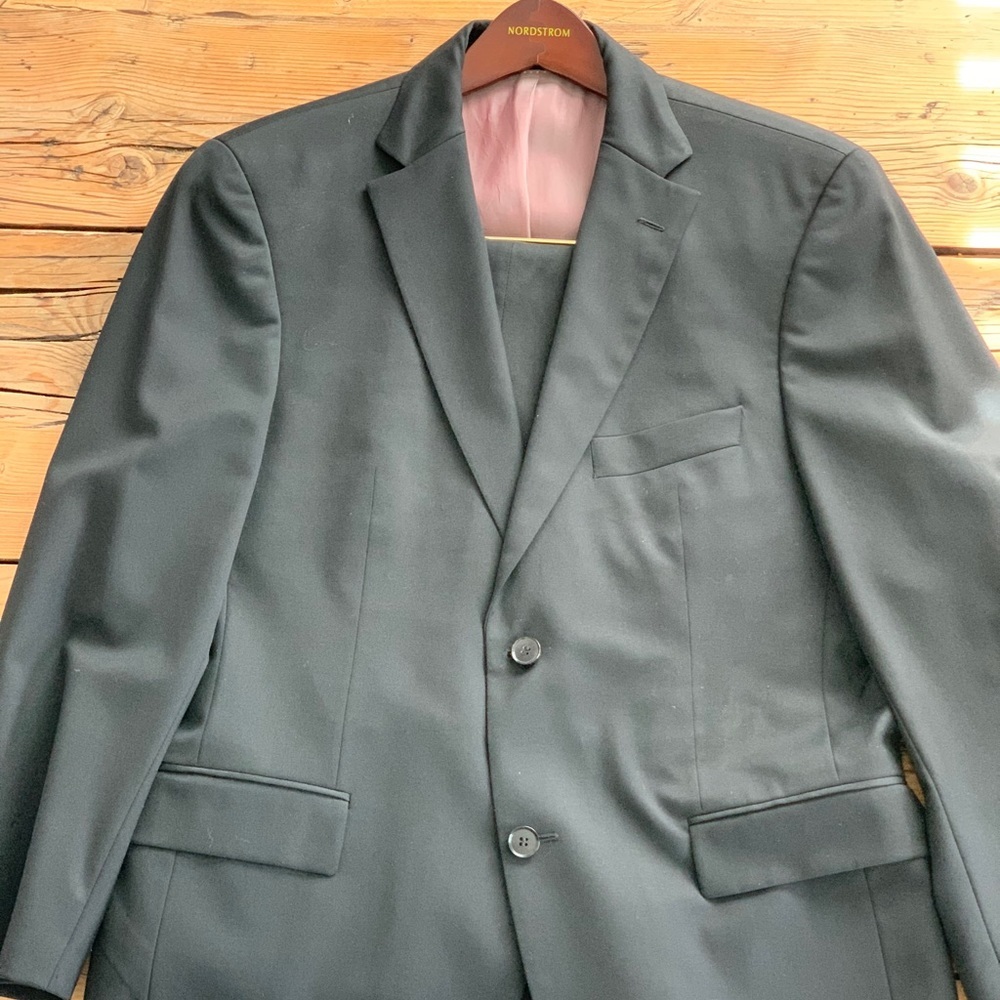 Hugo Boss Super 100 Suit, black, 40s
